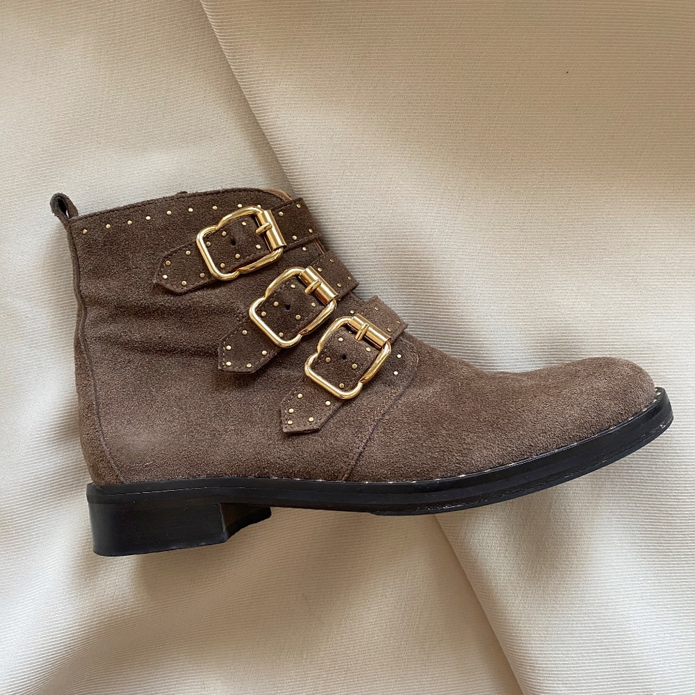 Daniel Taupe Suede Boots, size 7